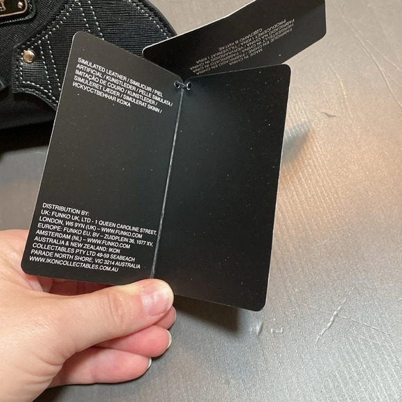 Loungefly LASR Mickey Mouse bat Wallet - Picture 4 of 13